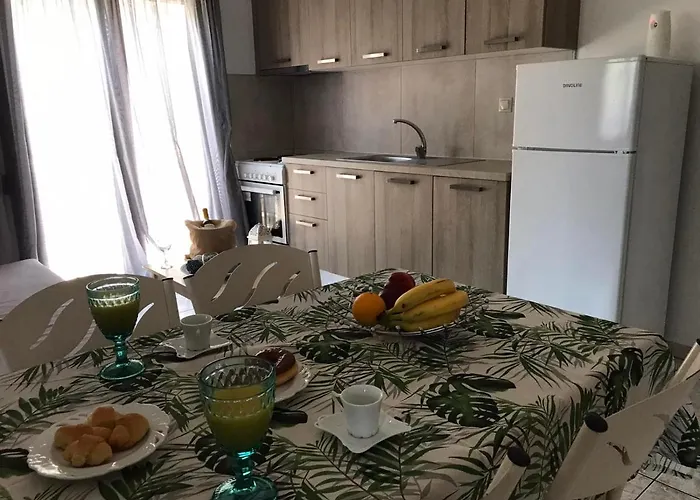 Κώστας Διαμέρισμα